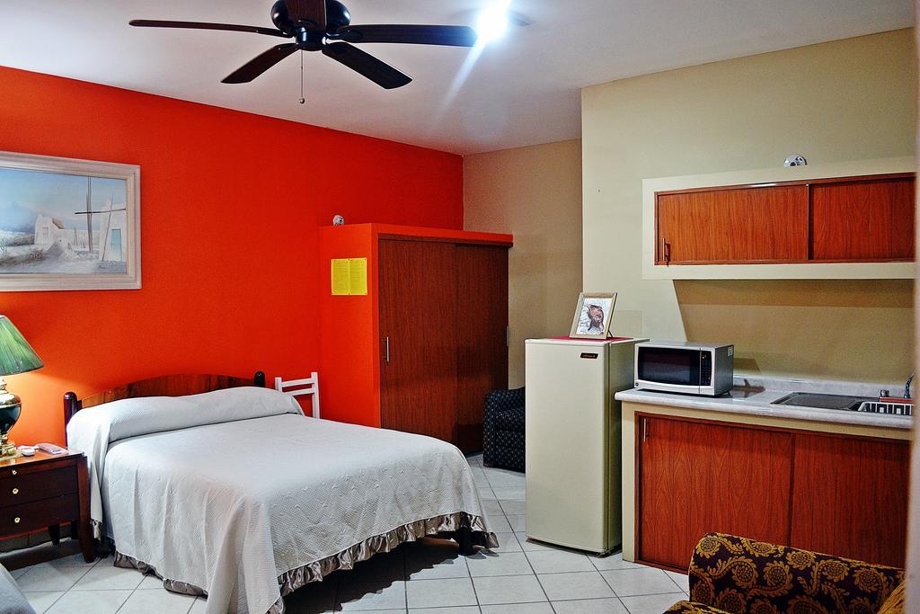 Hotel Marina Del Sol La Paz B.C.S Chambre photo